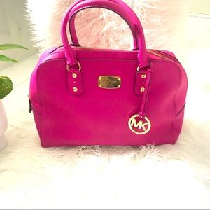 💖 Michael Kors Hot Pink Purse